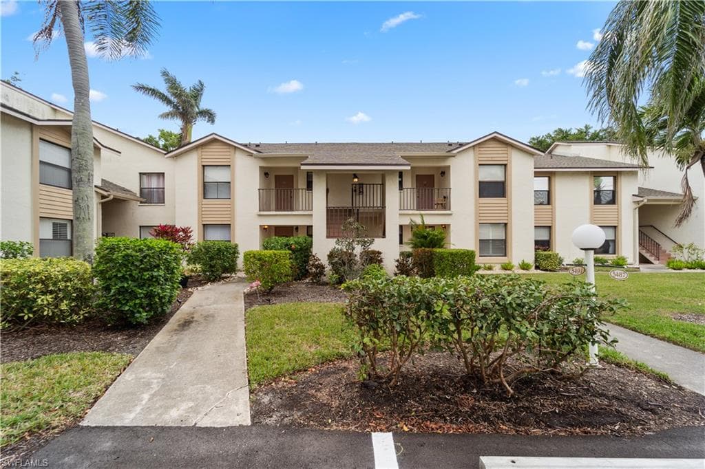 5487 Peppertree DR # 5, FORT MYERS FL 33908-23