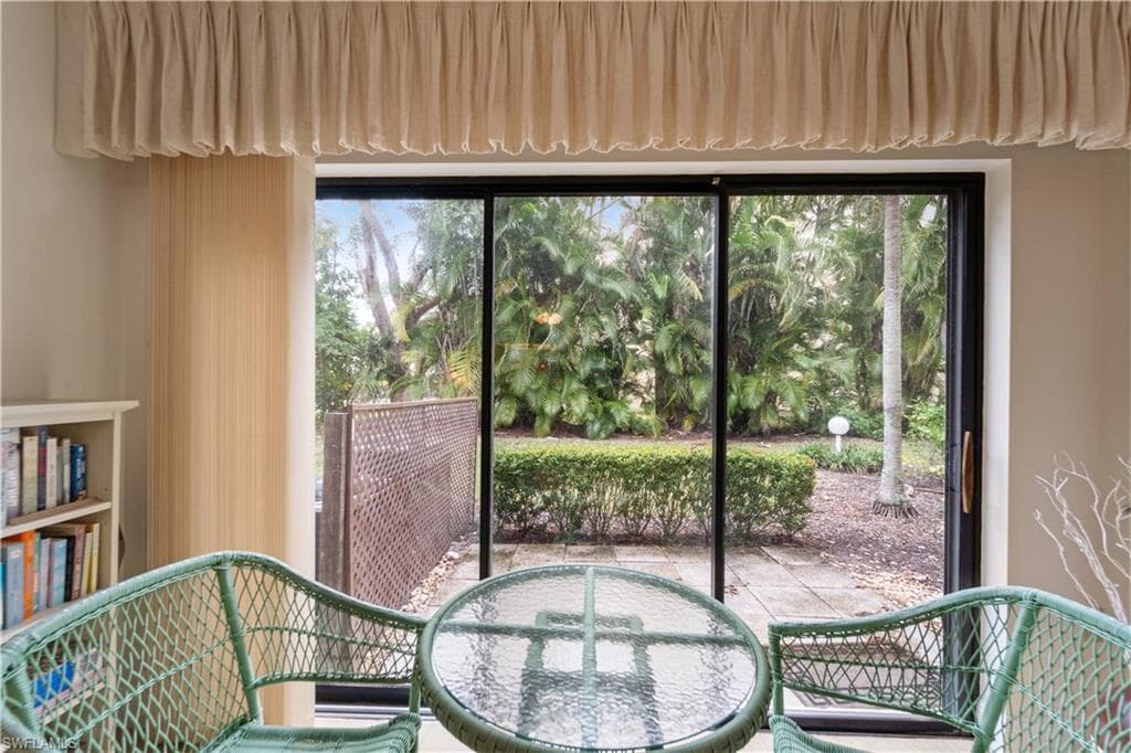 5487 Peppertree DR # 5, FORT MYERS FL 33908-13