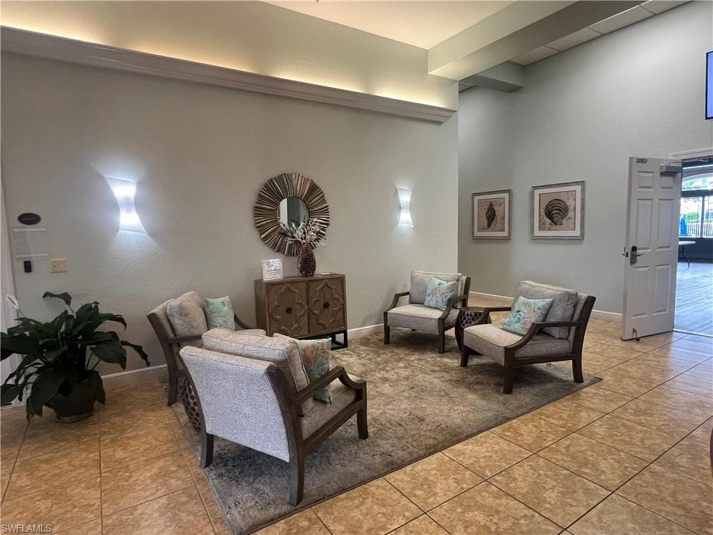 14265 Manchester DR, NAPLES FL 34114-27