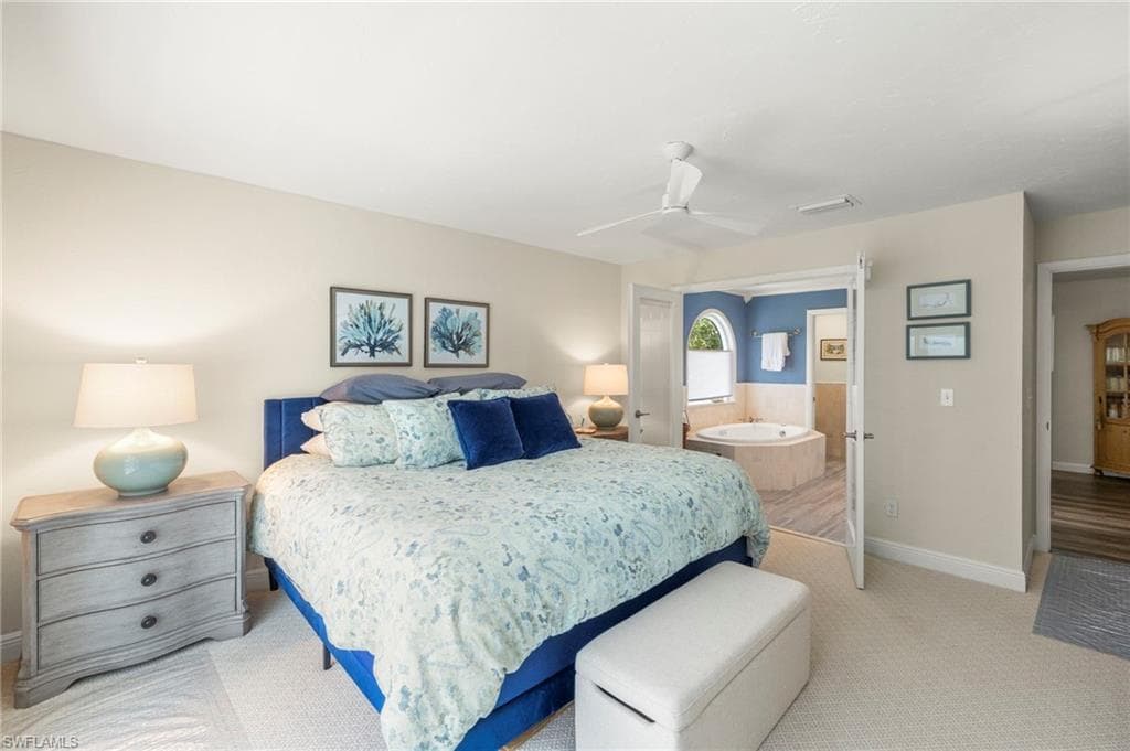 1062 S Yachtsman DR, SANIBEL FL 33957-15