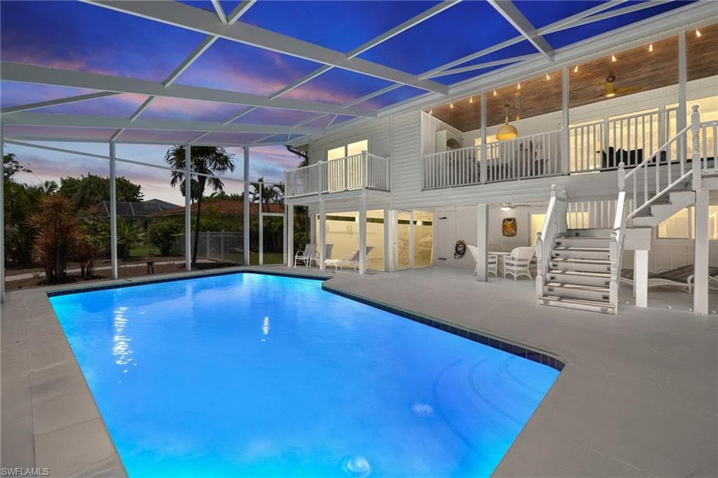 1062 S Yachtsman DR, SANIBEL FL 33957-33