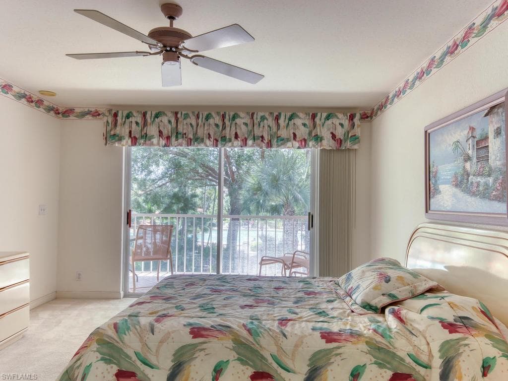 2462 Hidden Lake DR # 208, NAPLES FL 34112-14