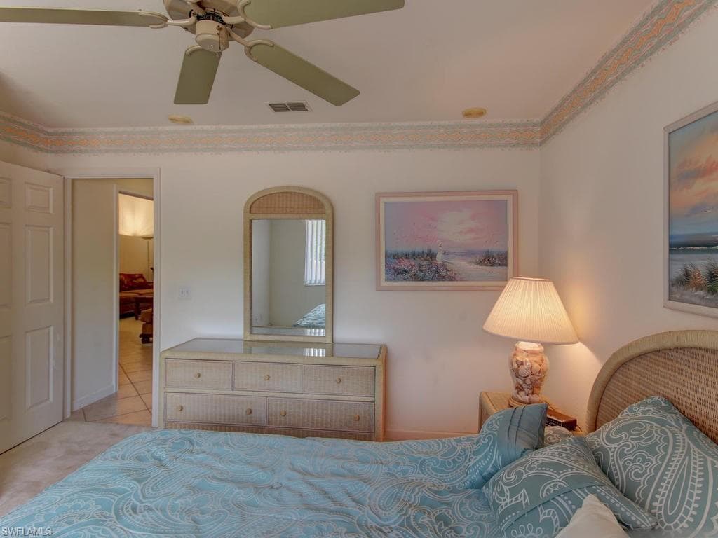 2462 Hidden Lake DR # 208, NAPLES FL 34112-18