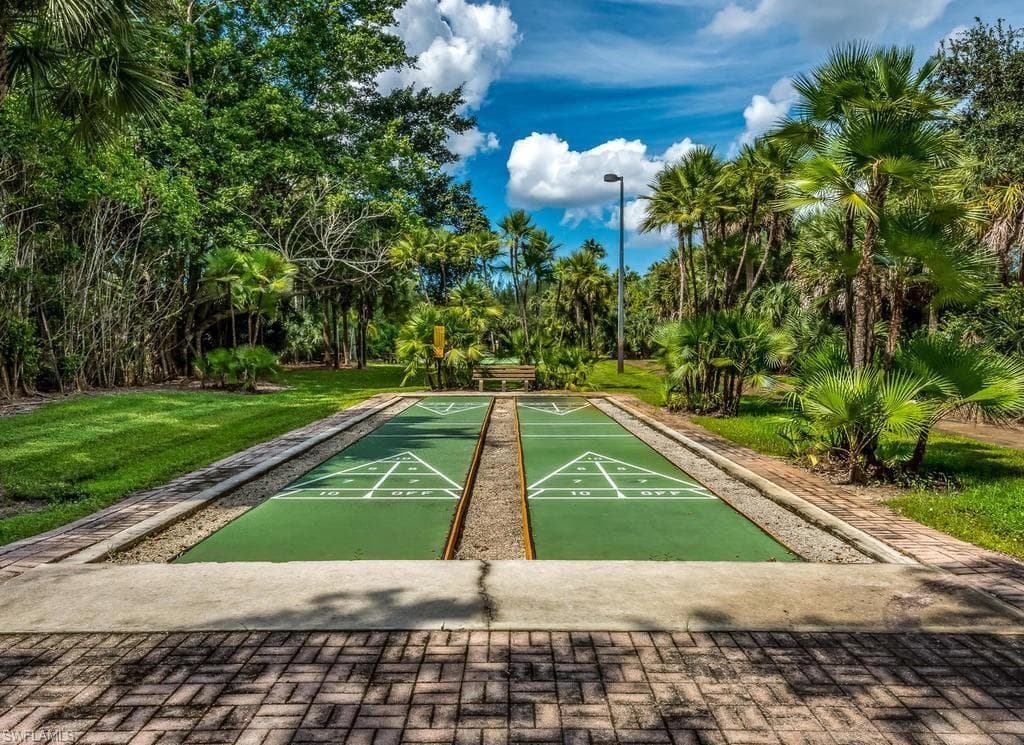 2462 Hidden Lake DR # 208, NAPLES FL 34112-30