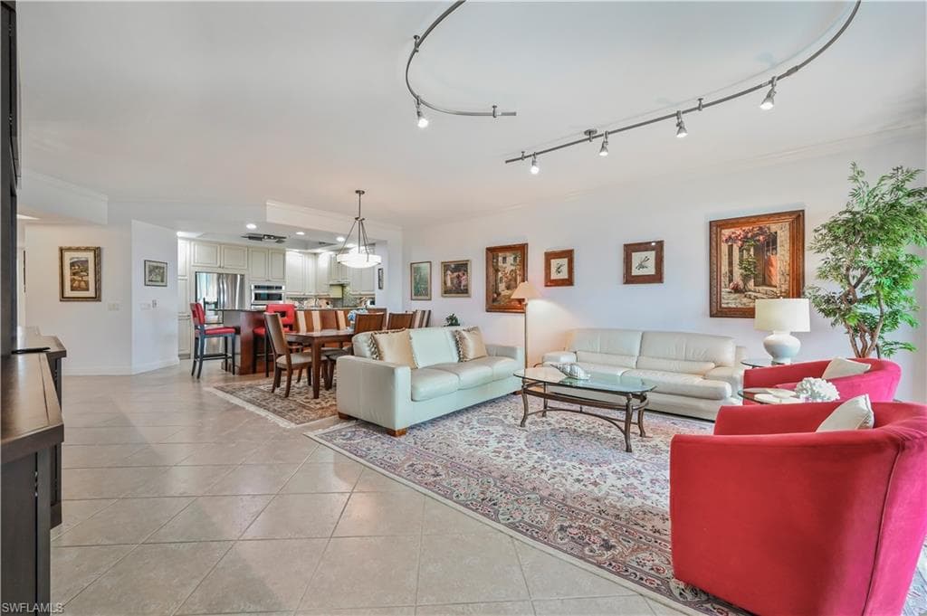 23850 Via Italia CIR # 404, ESTERO FL 34134-13