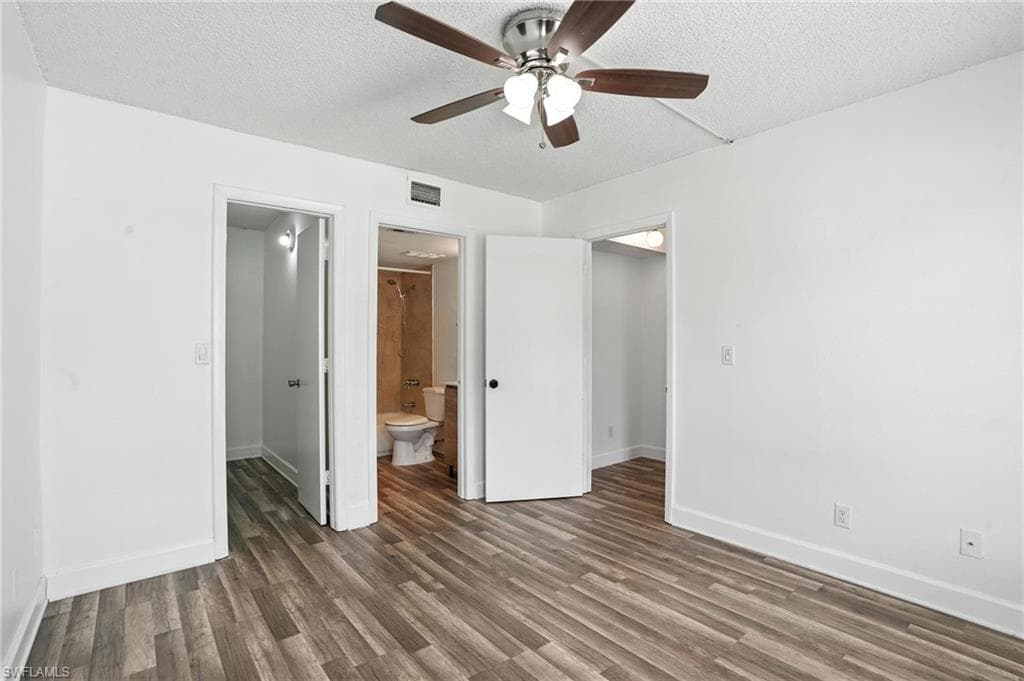 201-5 Santa Clara DR # 201, NAPLES FL 34104-19