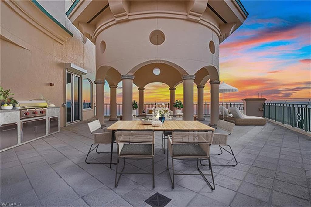 970 Cape Marco DR 2506-40