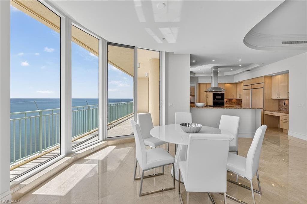 970 Cape Marco DR 2506-18
