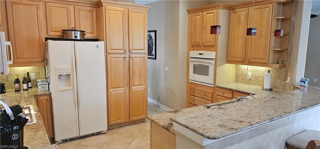 10517 Bellagio DR, FORT MYERS FL 33913-24