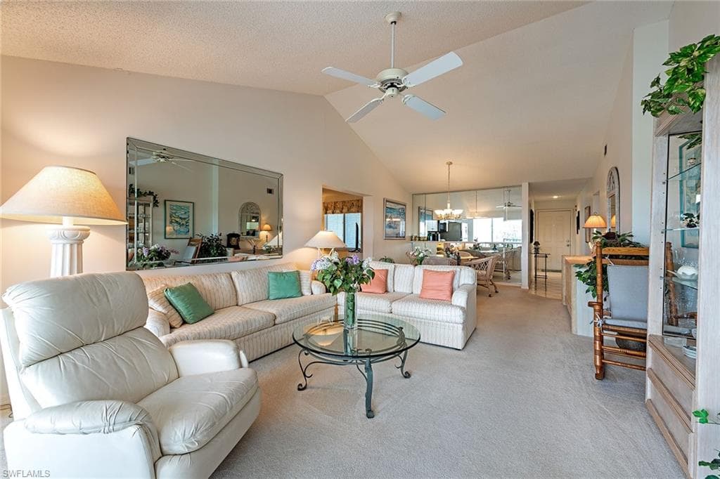 10684 Gulf Shore DR # 305, NAPLES FL 34108-2