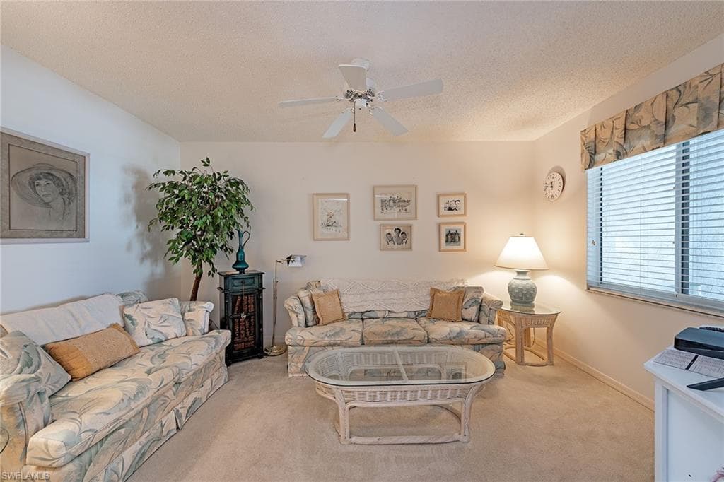 10684 Gulf Shore DR # 305, NAPLES FL 34108-9