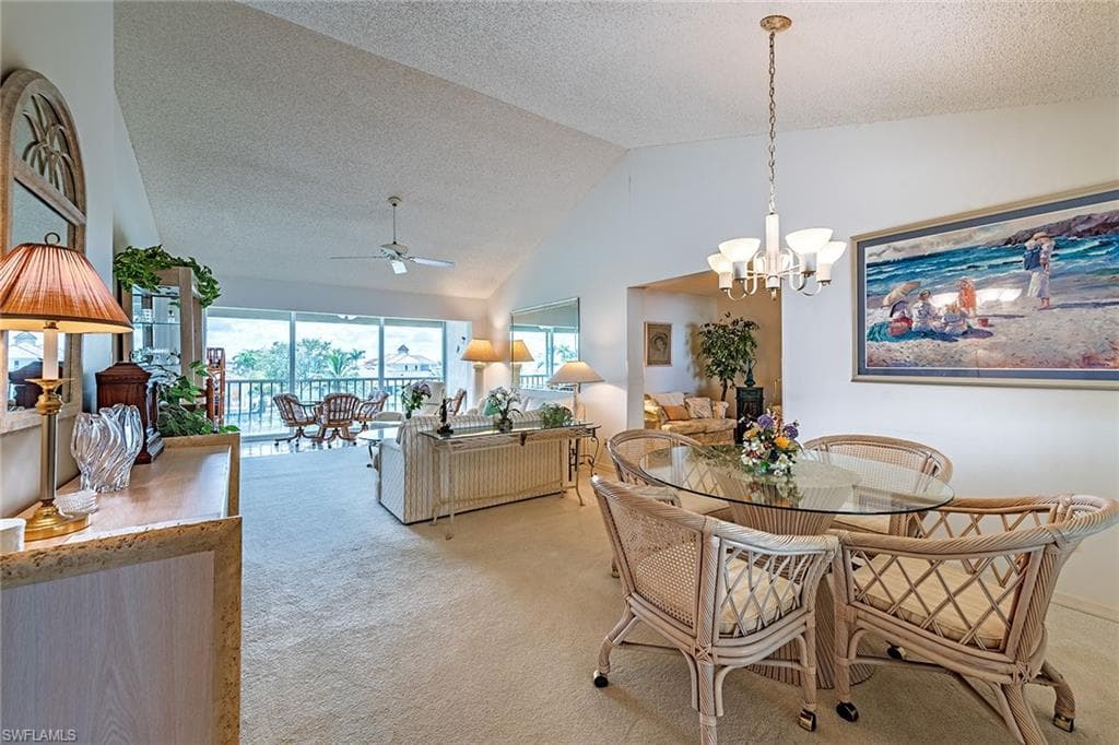 10684 Gulf Shore DR # 305, NAPLES FL 34108-3
