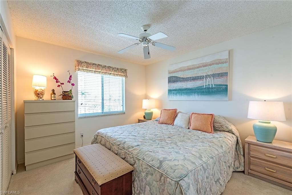 10684 Gulf Shore DR # 305, NAPLES FL 34108-7