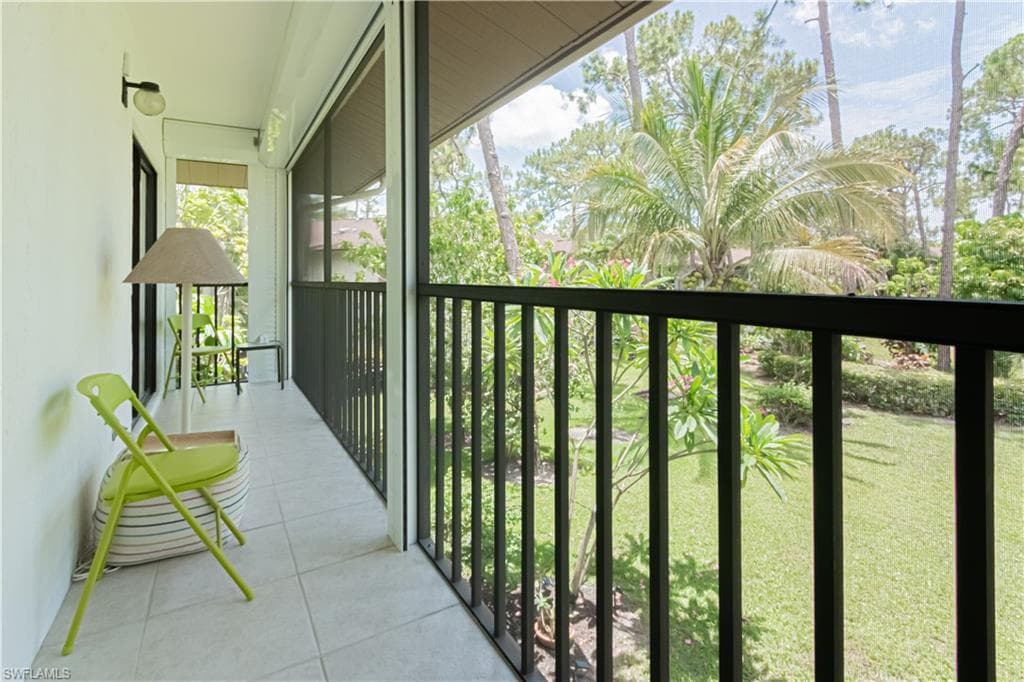 1733 Courtyard WAY # B205, NAPLES FL 34112-15