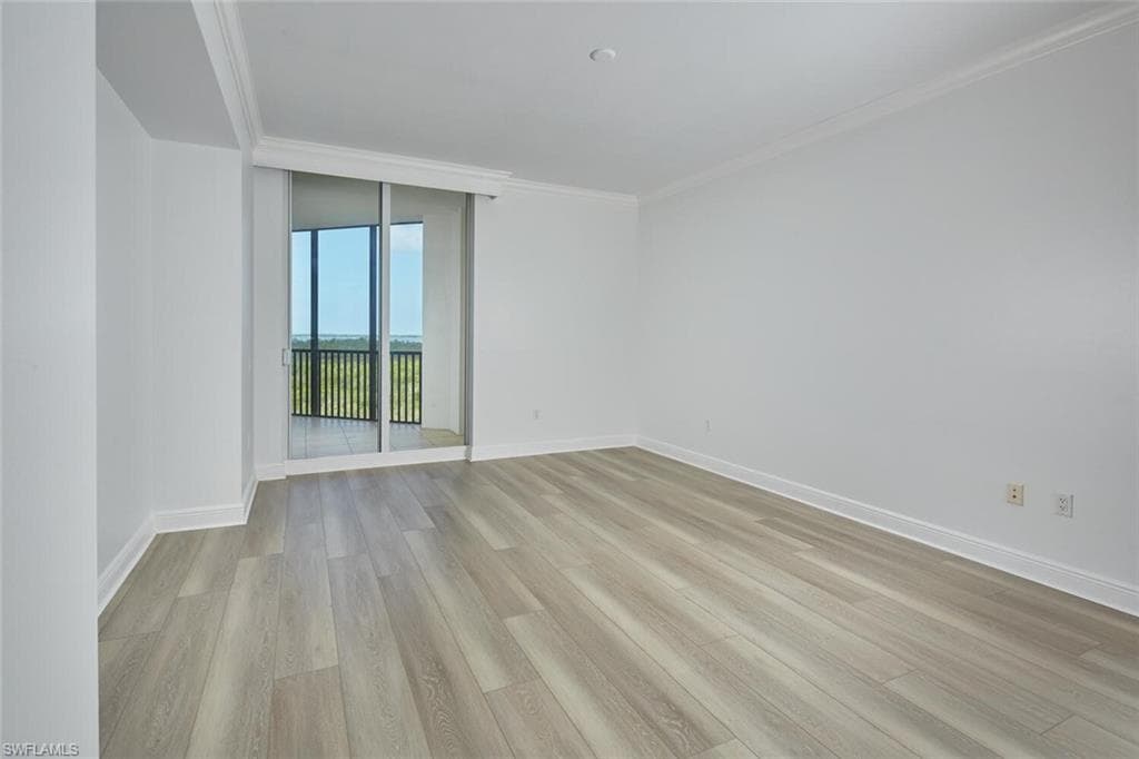 24011 Via Castella DR 2402-11