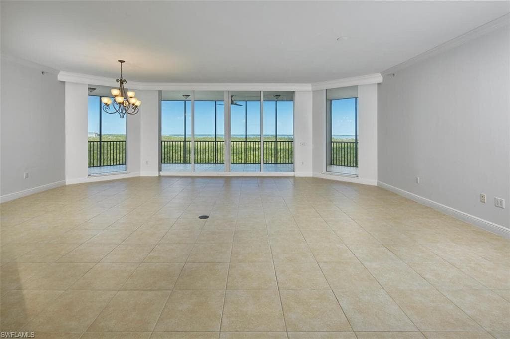 24011 Via Castella DR 2402-3