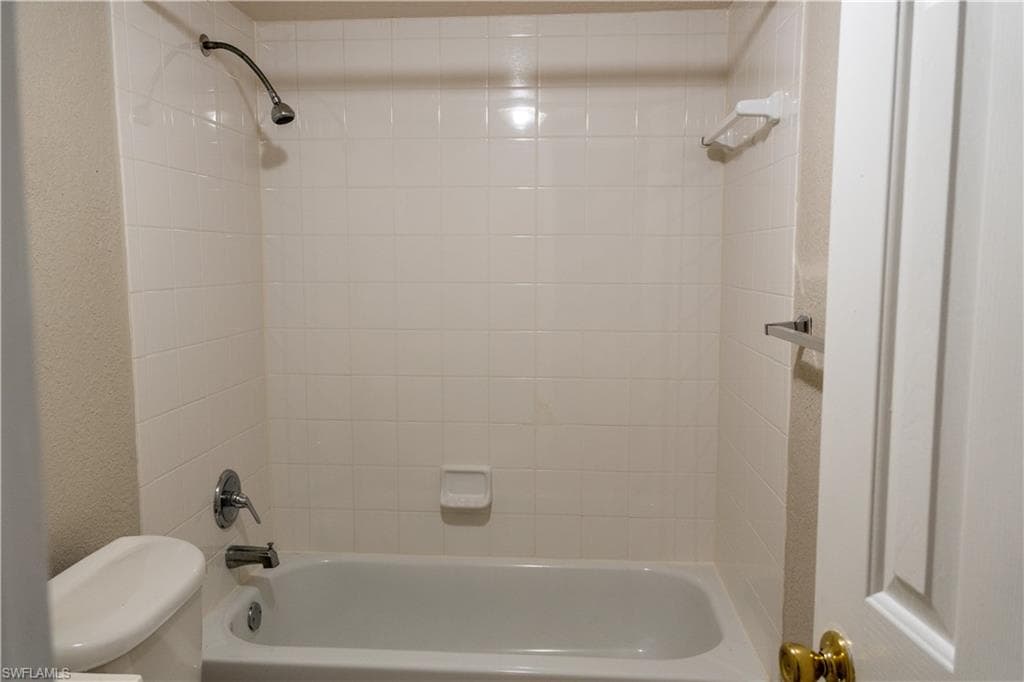 4627 Bayshore DR # 4, NAPLES FL 34112-9