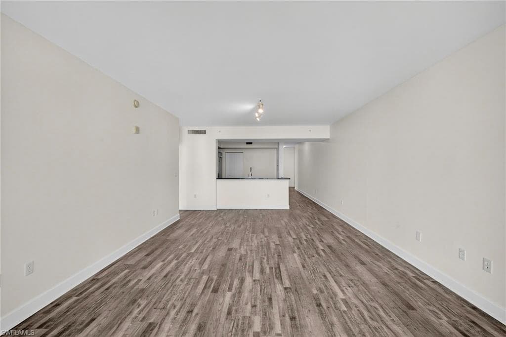 3000 Oasis Grand BLVD # 2307, FORT MYERS FL 33916-12