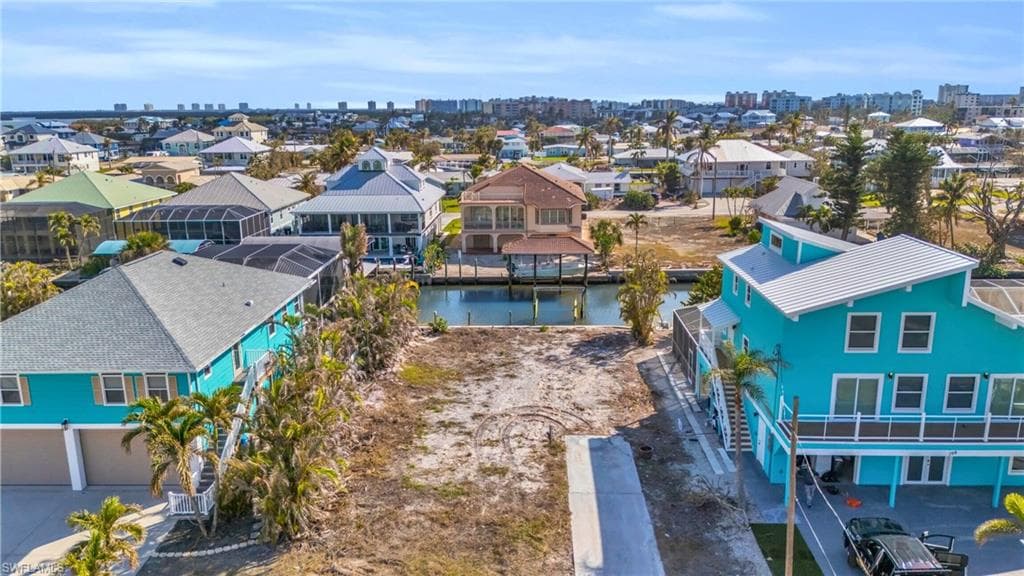 200 Curlew ST, FORT MYERS BEACH FL 33931-11