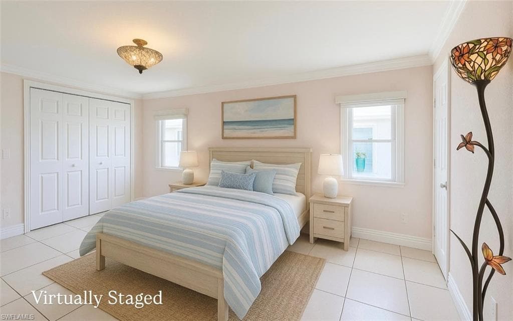 164 Cape Sable DR, NAPLES FL 34104-6