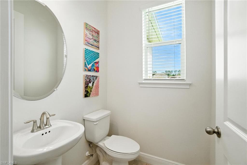 3387 Pilot CIR, NAPLES FL 34120-21