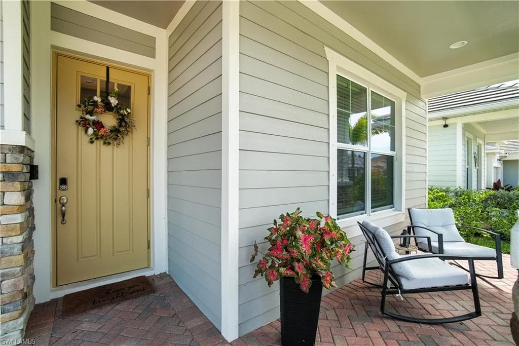 3387 Pilot CIR, NAPLES FL 34120-2