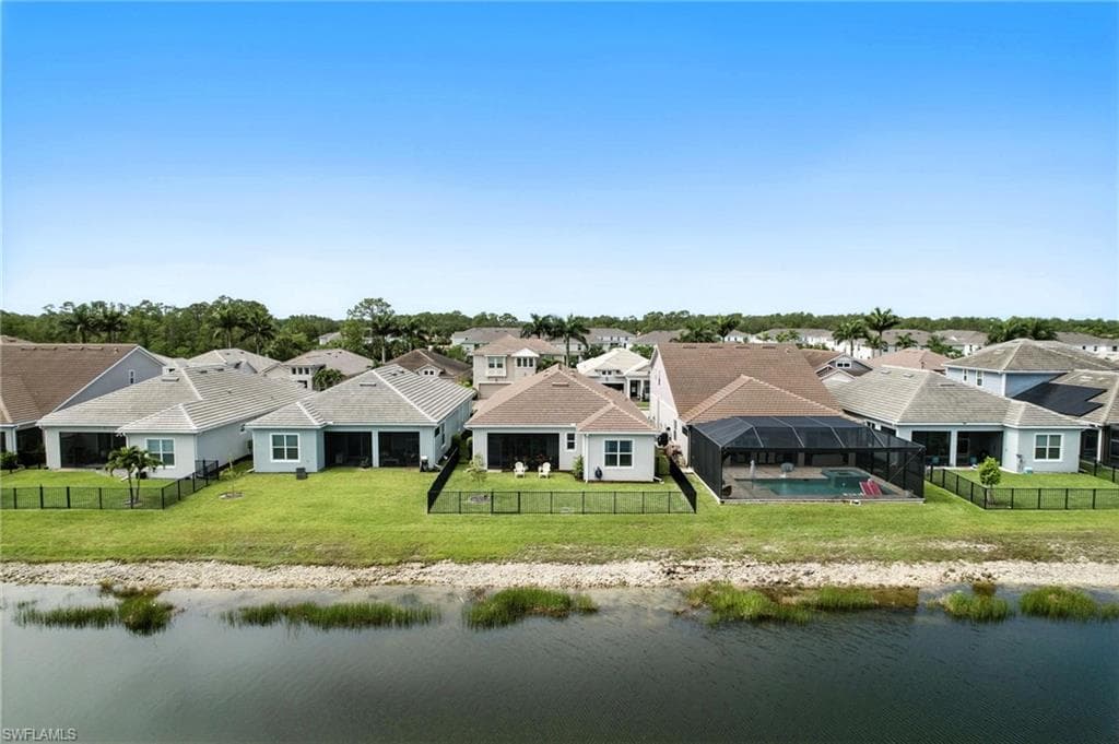 3387 Pilot CIR, NAPLES FL 34120-28