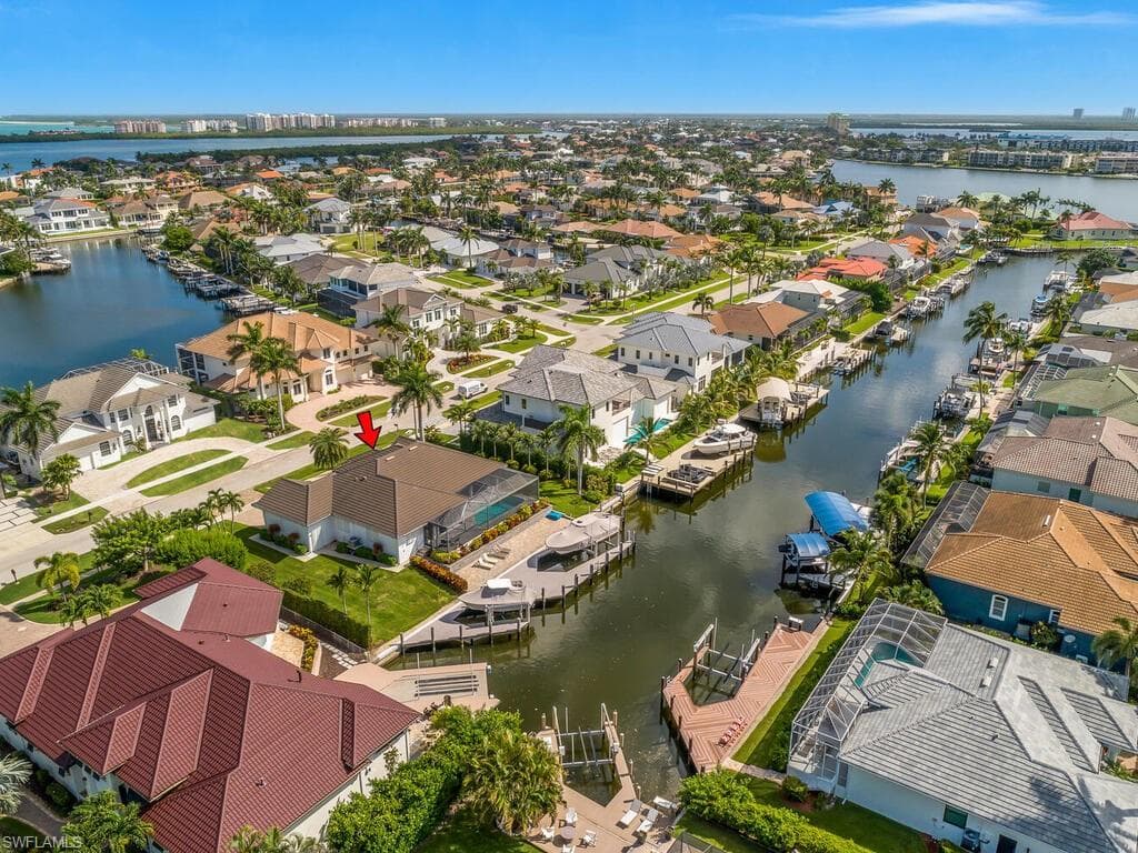 609 Crescent ST, MARCO ISLAND FL 34145-46