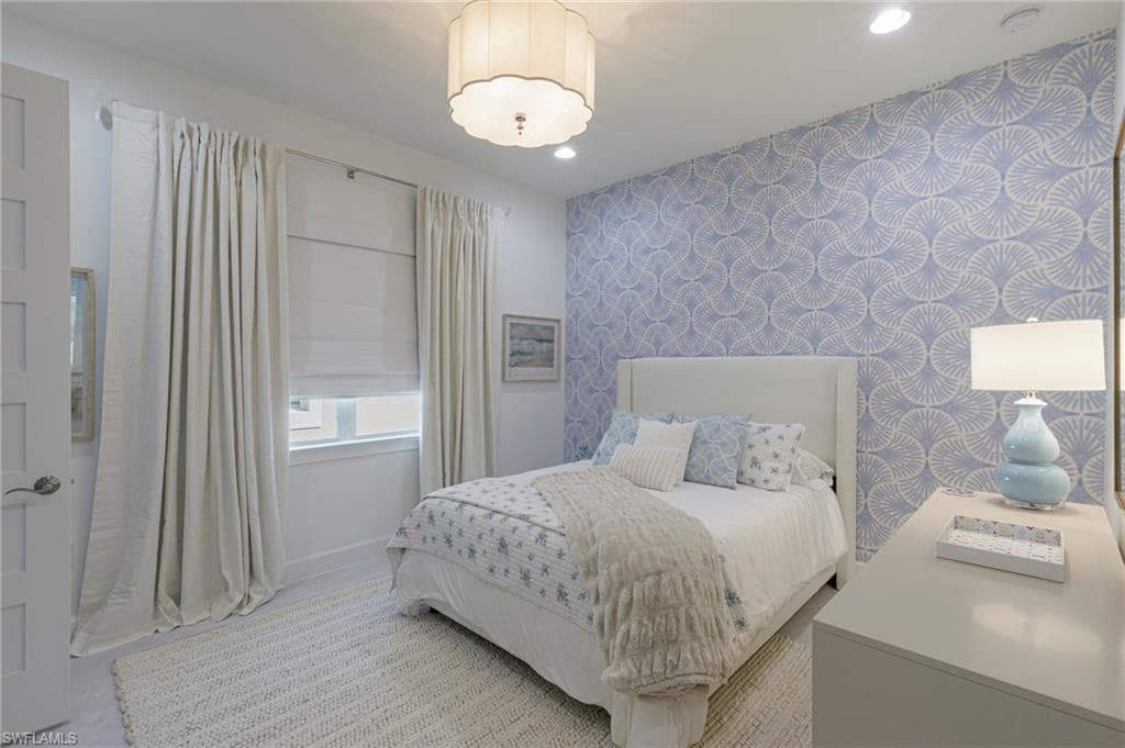 8963 Gustavia CT, NAPLES FL 34112-19