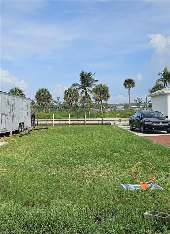 865 Oak ST, FORT MYERS BEACH FL 33931-1