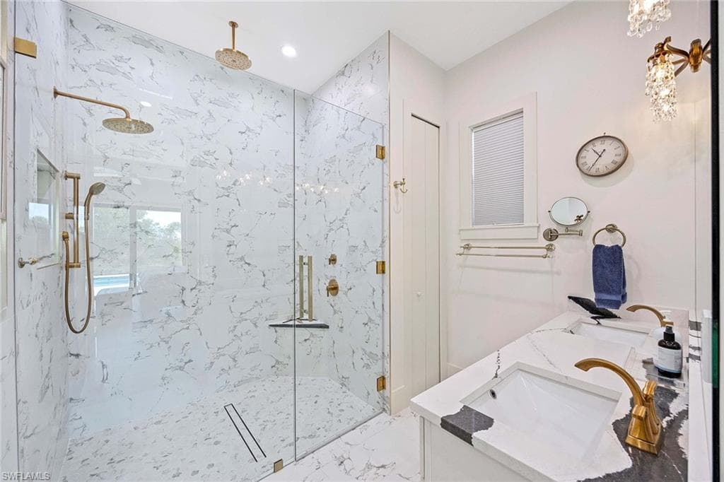 18457 Royal Hammock BLVD, NAPLES FL 34114-16