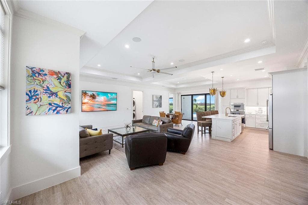 18457 Royal Hammock BLVD, NAPLES FL 34114-4