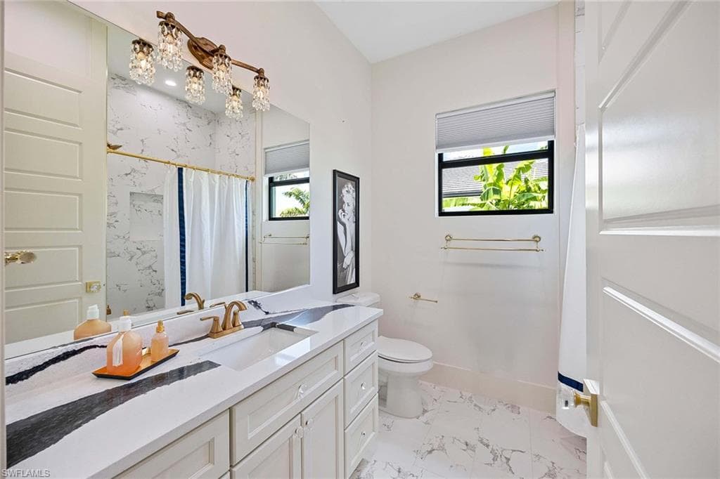 18457 Royal Hammock BLVD, NAPLES FL 34114-18