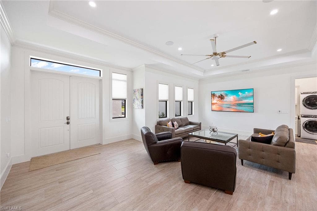 18457 Royal Hammock BLVD, NAPLES FL 34114-3