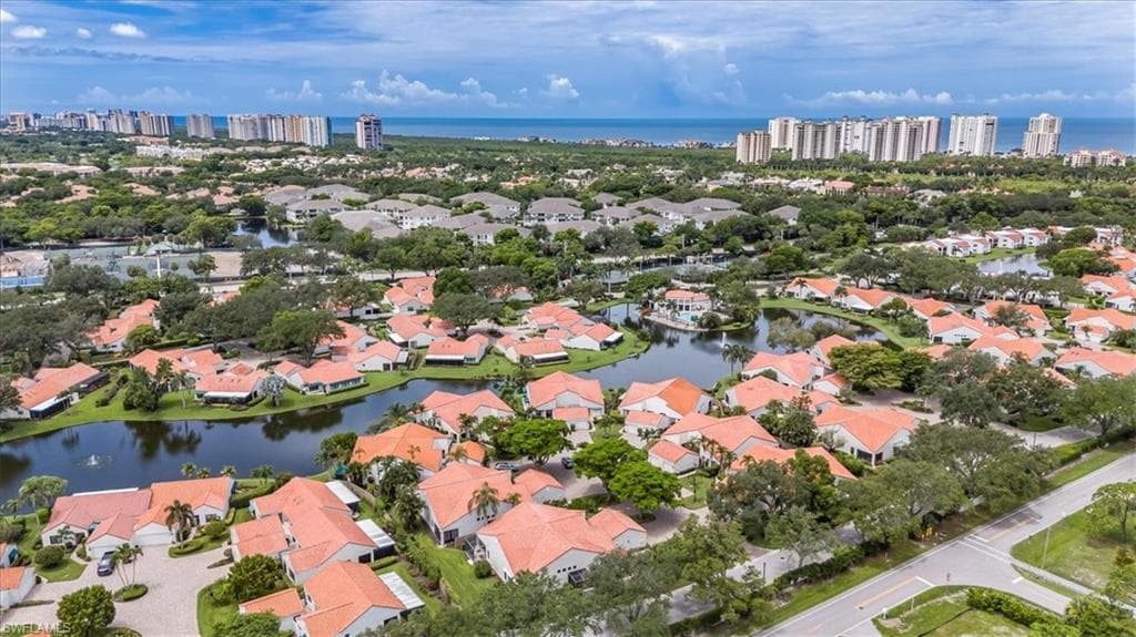 833 Reef Point CIR, NAPLES FL 34108-22