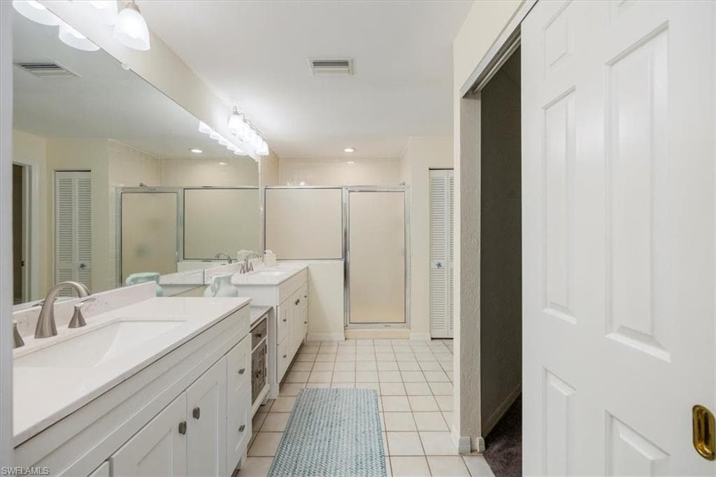 833 Reef Point CIR, NAPLES FL 34108-12