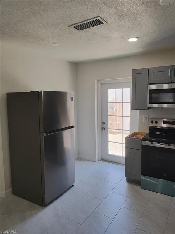 11459 Summerwinds CT # 61, FORT MYERS FL 33908-4