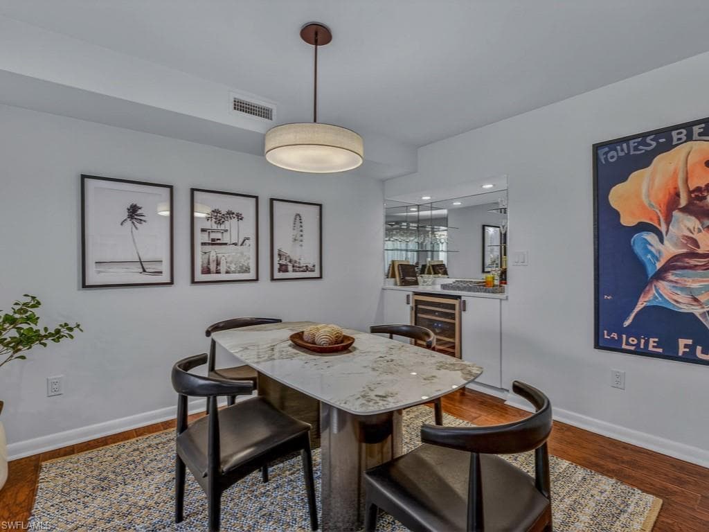 3500 Gulf Shore BLVD N # 104, NAPLES FL 34103-6