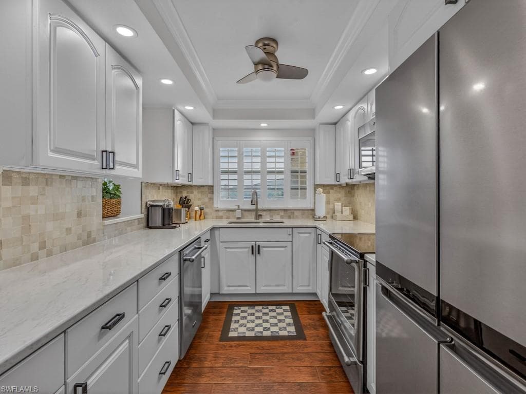 3500 Gulf Shore BLVD N # 104, NAPLES FL 34103-9