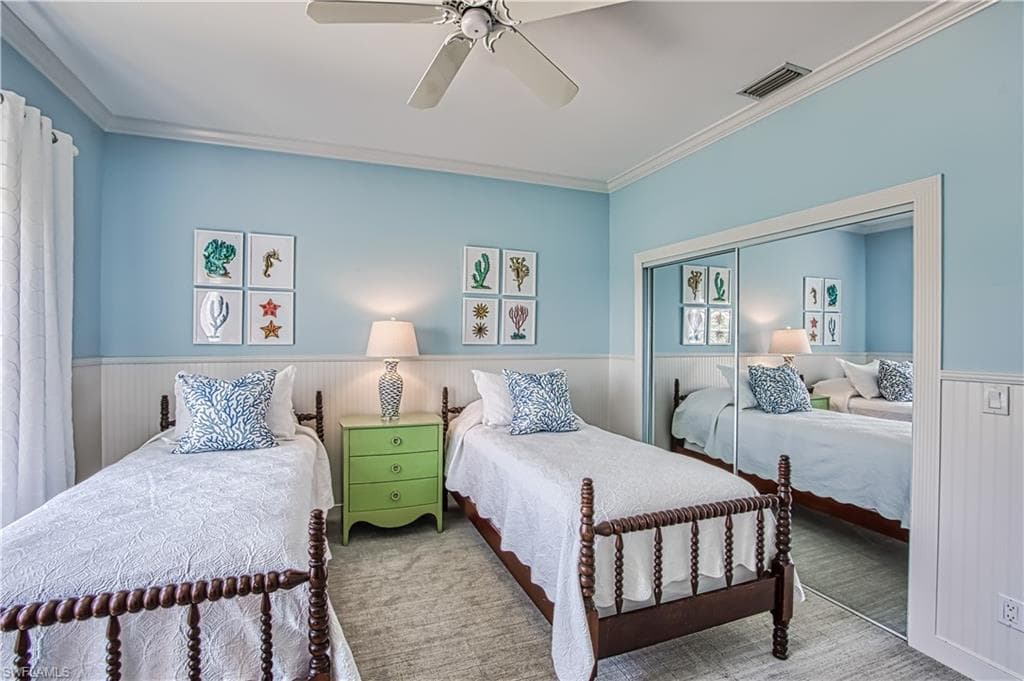 5438 Shearwater DR, SANIBEL FL 33957-26