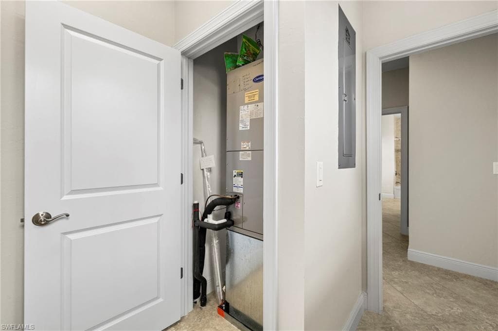 15140 Palmer Lake CIR # 201, NAPLES FL 34109-18