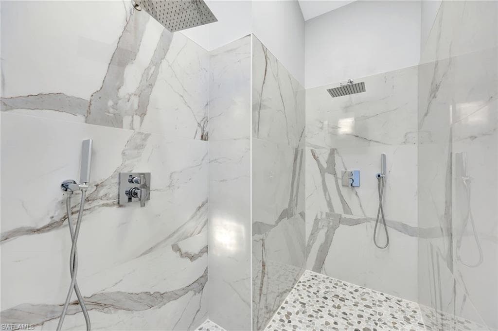 5435 Osprey CT, SANIBEL FL 33957-26