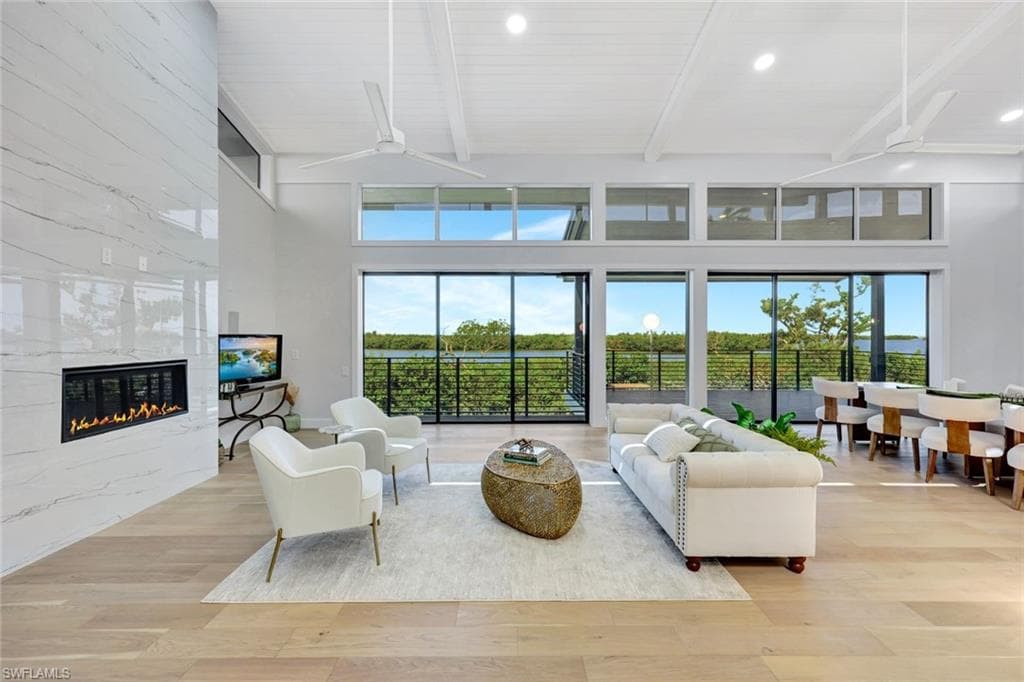 5435 Osprey CT, SANIBEL FL 33957-12