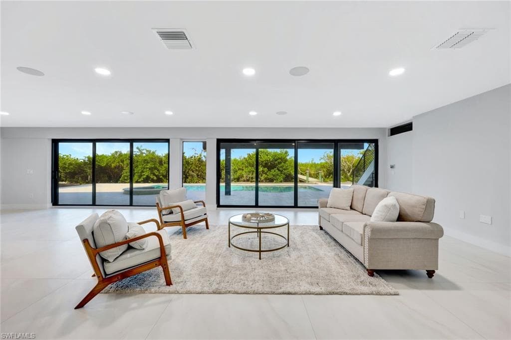 5435 Osprey CT, SANIBEL FL 33957-8