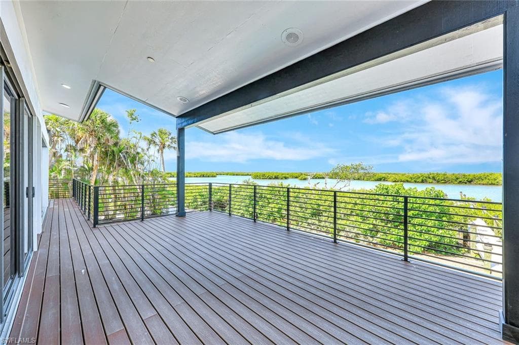 5435 Osprey CT, SANIBEL FL 33957-40