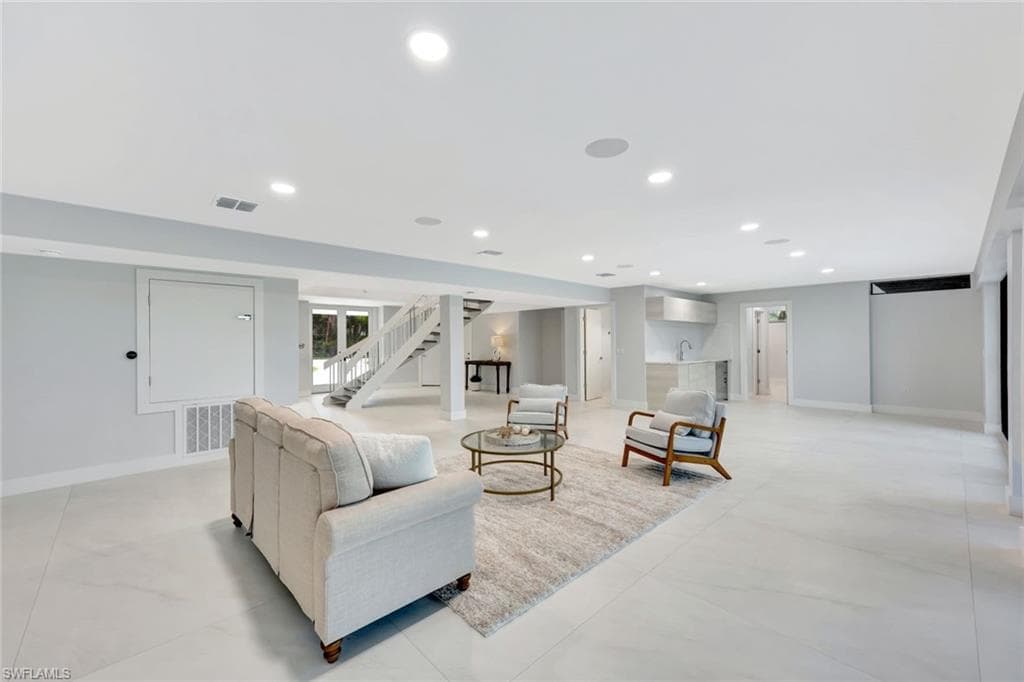 5435 Osprey CT, SANIBEL FL 33957-7