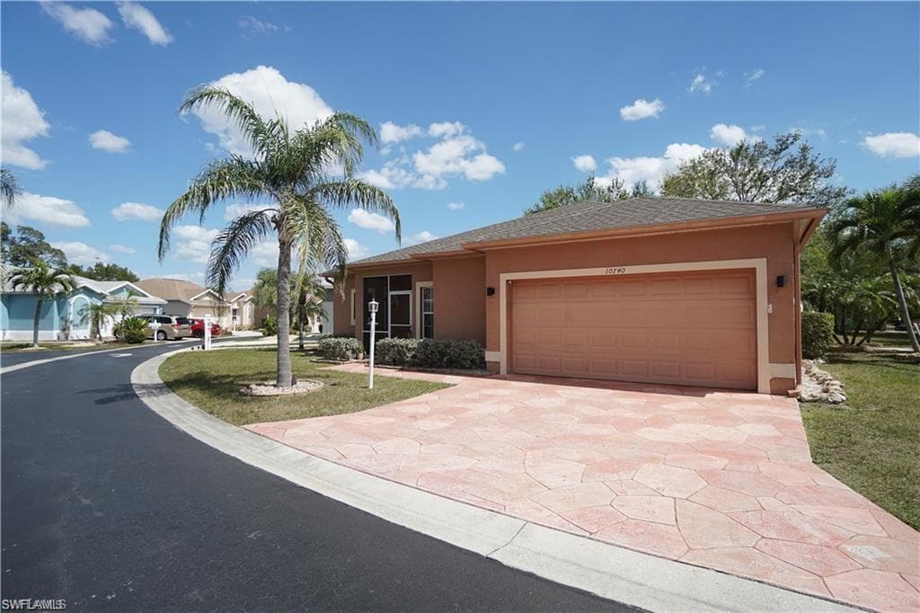 10740 Pearl Bay CIR, ESTERO FL 33928-2