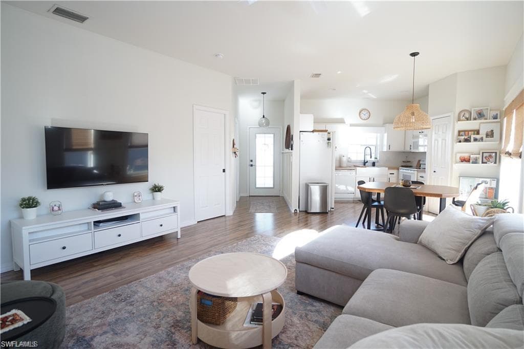 10740 Pearl Bay CIR, ESTERO FL 33928-14