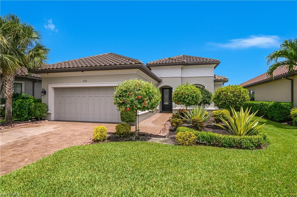 9126 Trivoli TER, NAPLES FL 34119-41