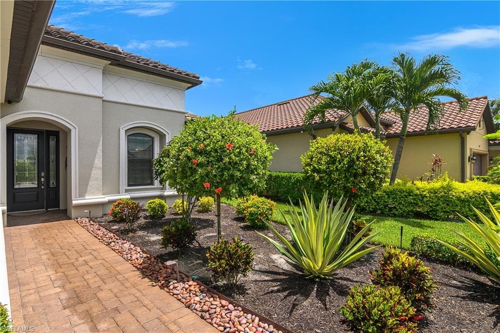 9126 Trivoli TER, NAPLES FL 34119-45